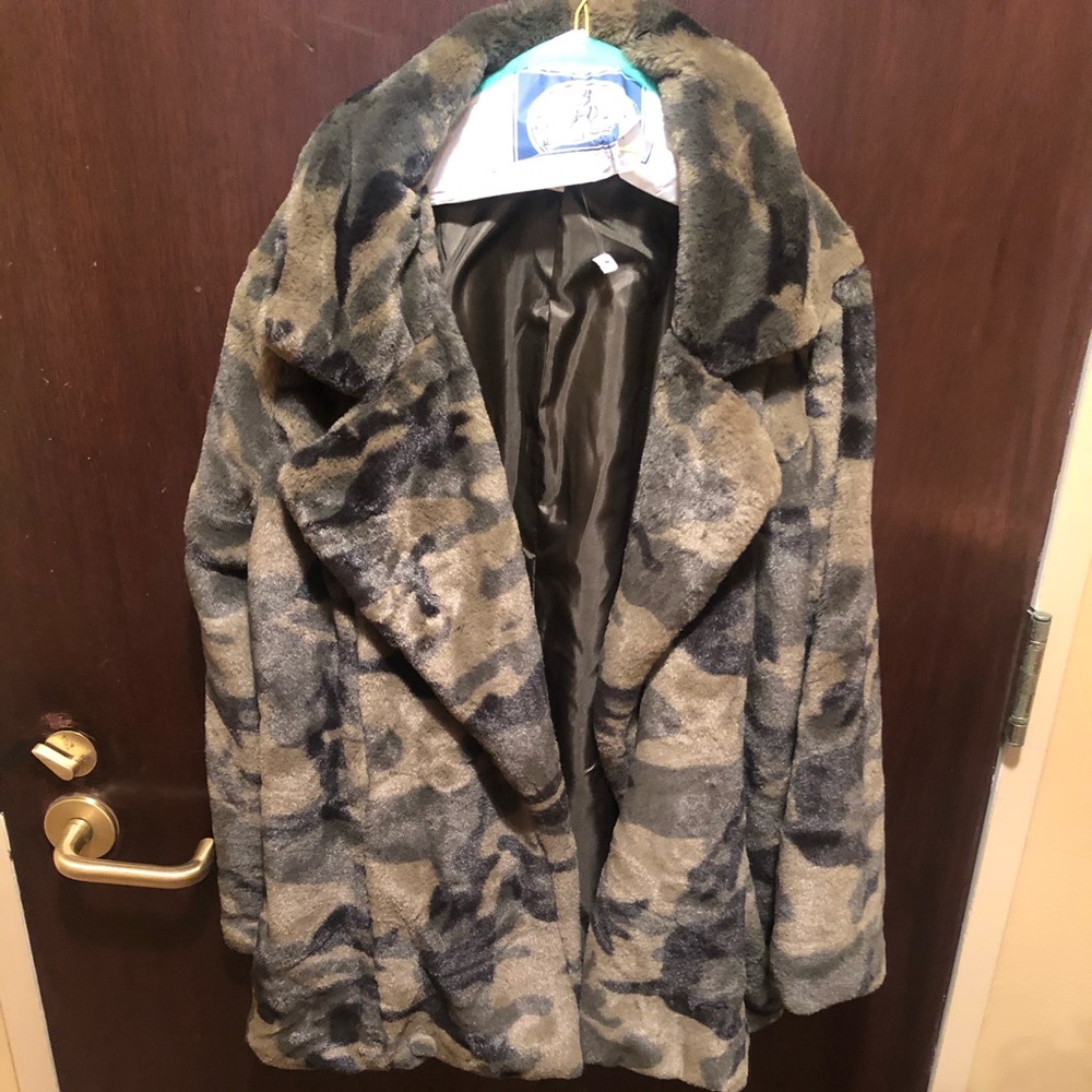 Large faux fur army green jacket